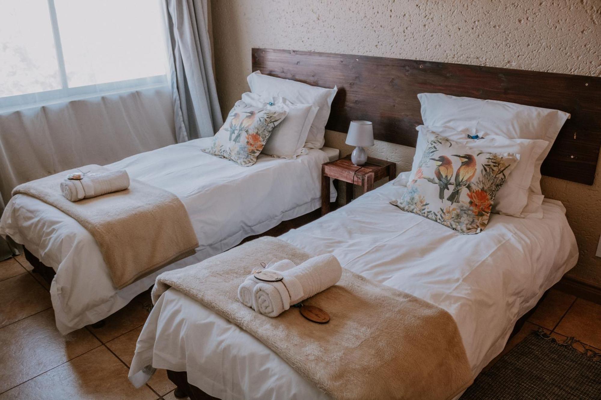 White Linen Guesthouse Tierpoort Exterior photo